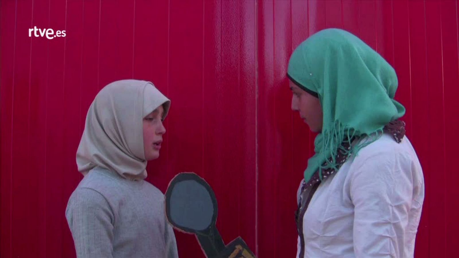 Sin programa: Mazoun y su debut como reportera en Zaatari | RTVE Play
