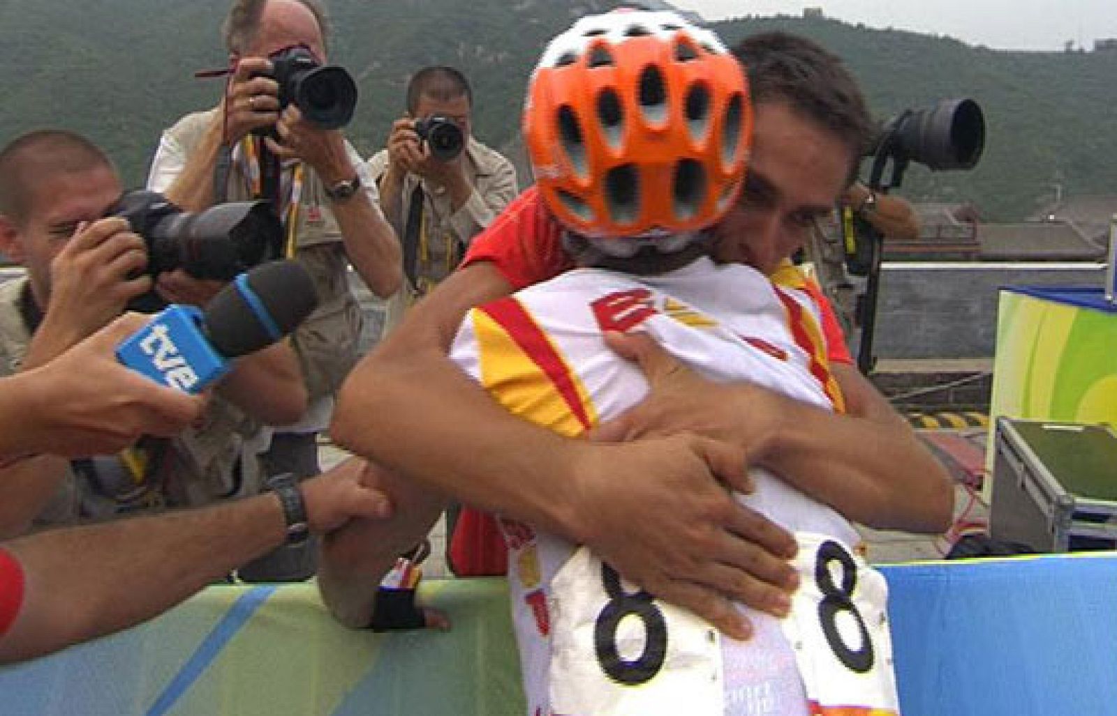 Sánchez y Contador celebran el oro