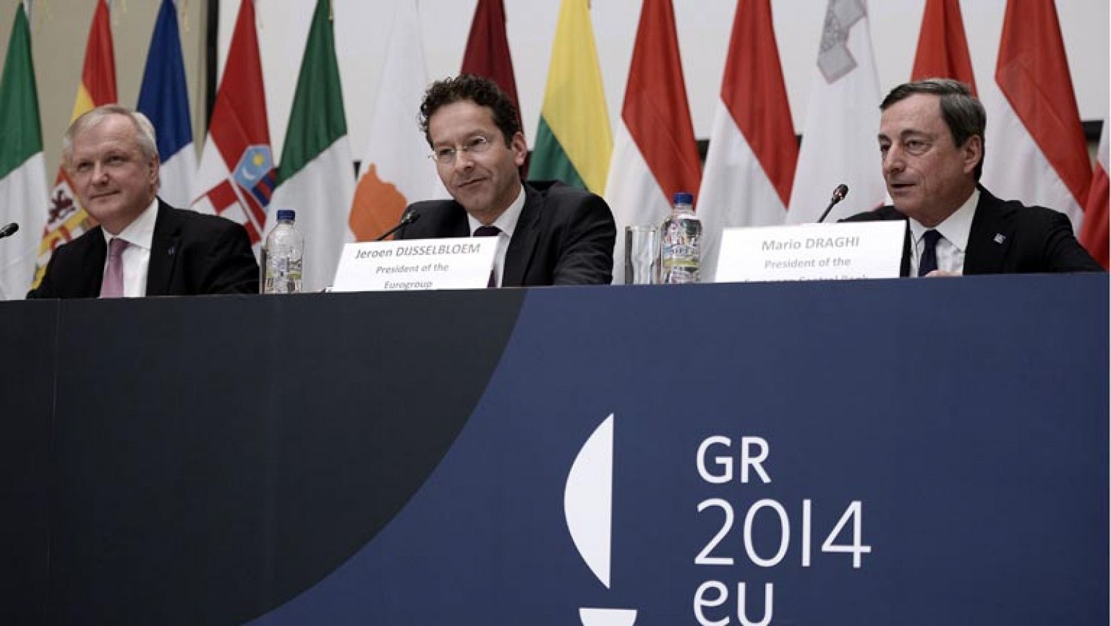 Informativo 24h: El Eurogrupo aprueba un nuevo tramo del rescate a Grecia por valor de 8.300 millones  | RTVE Play