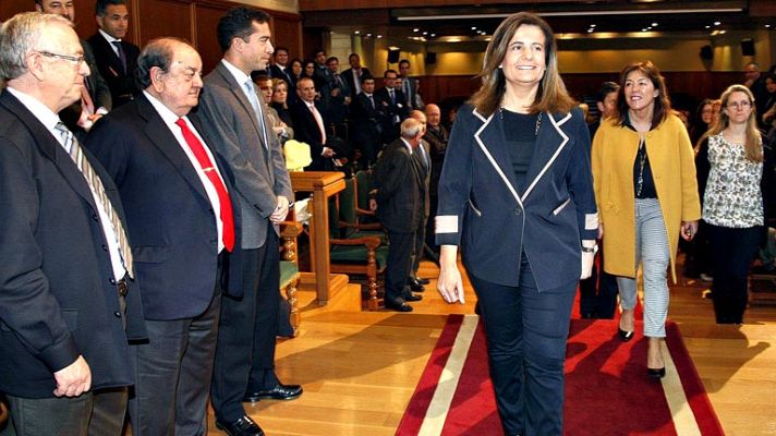 Informativo 24h - Báñez valora la caída del paro en marzo