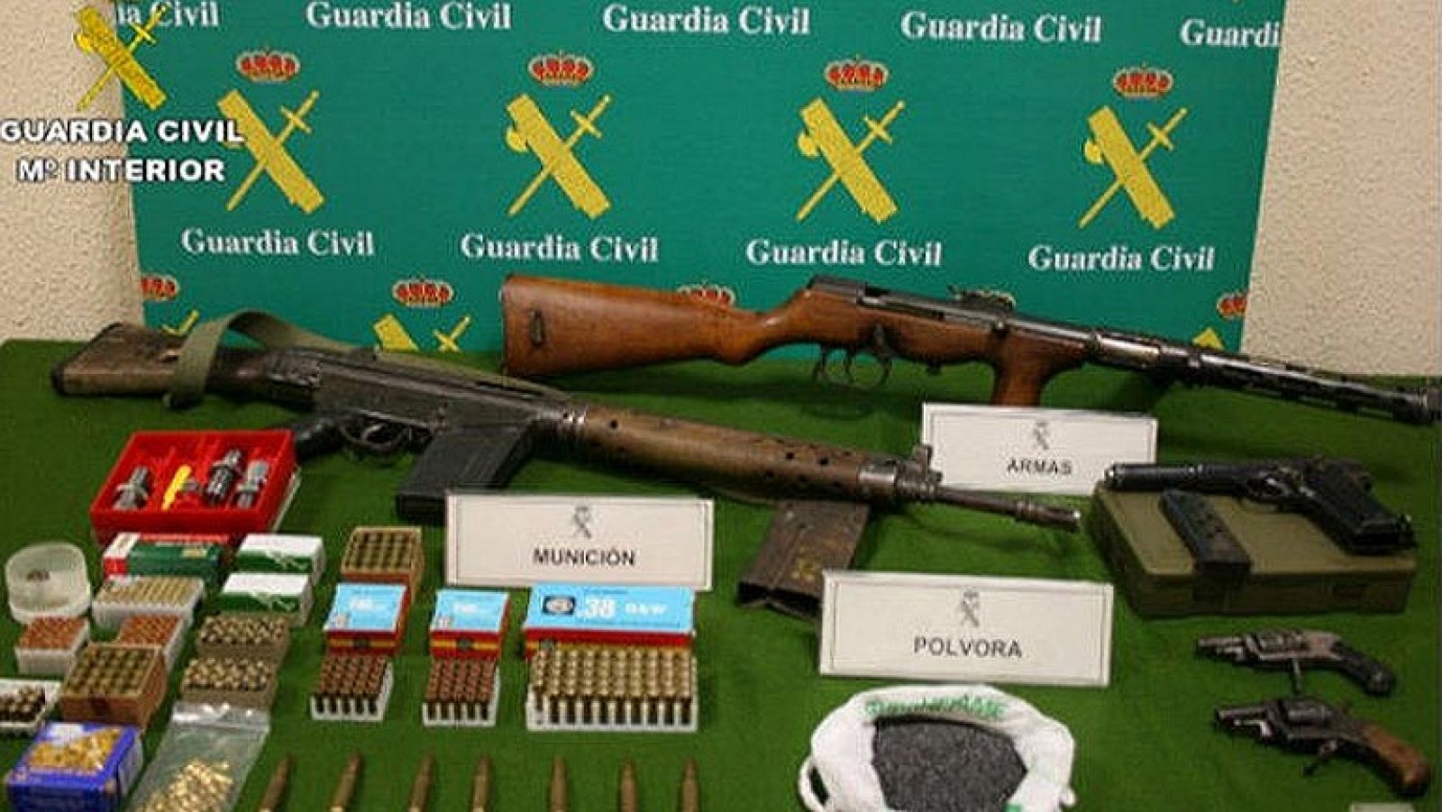 Nueve detenidos al desmantelar un taller clandestino de fabricación de armas