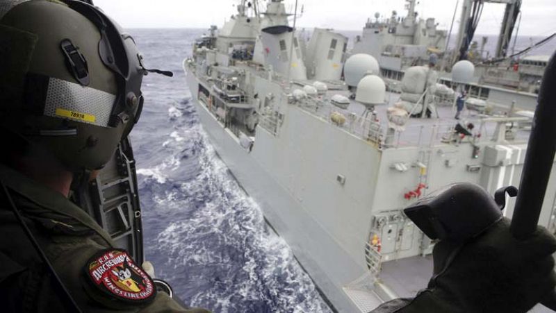 Inician en el Índico la búqueda submarina de las cajas negras del avión desaparecido