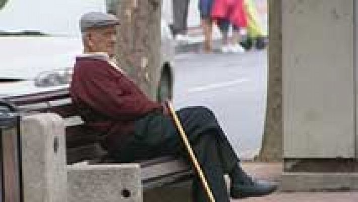 Telediario 1 - Las personas mayores sufren caídas con frecuencia