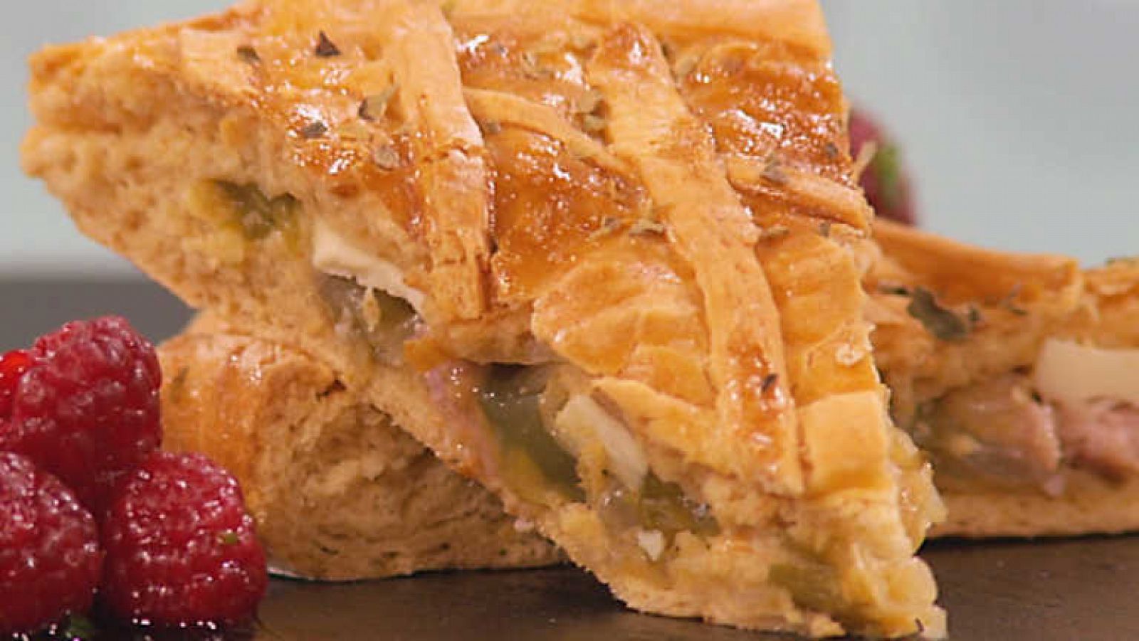 Cocina con Sergio - Empanada rellena de lomo y queso de cabra - Ver AHORA