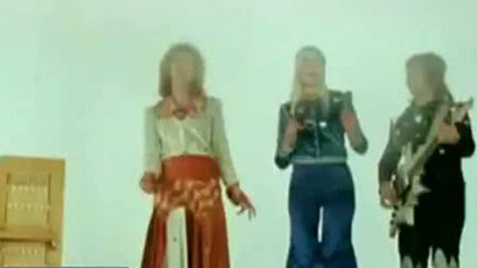 Telediario 1: Hoy hace 40 años el grupo sueco ABBA ganaba el festival de Eurovisión  | RTVE Play