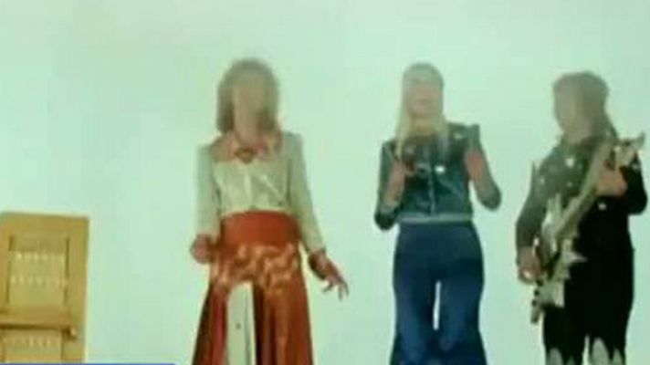 Telediario 1 - Hoy hace 40 años el grupo sueco ABBA ganaba el festival de Eurovisión
