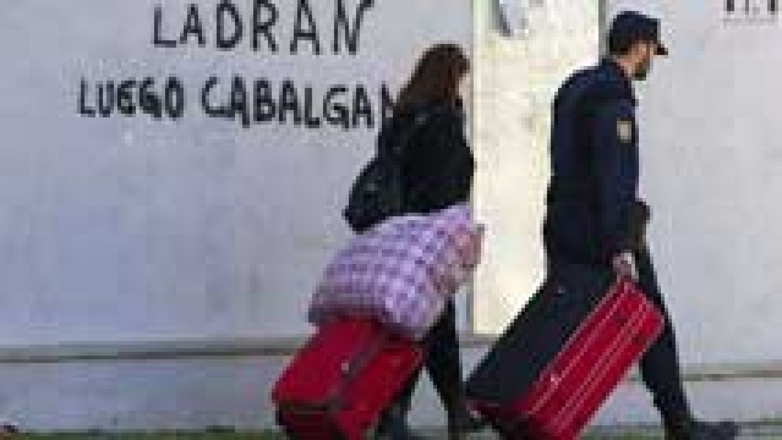 13 familias desalojadas de una corrala en Sevilla