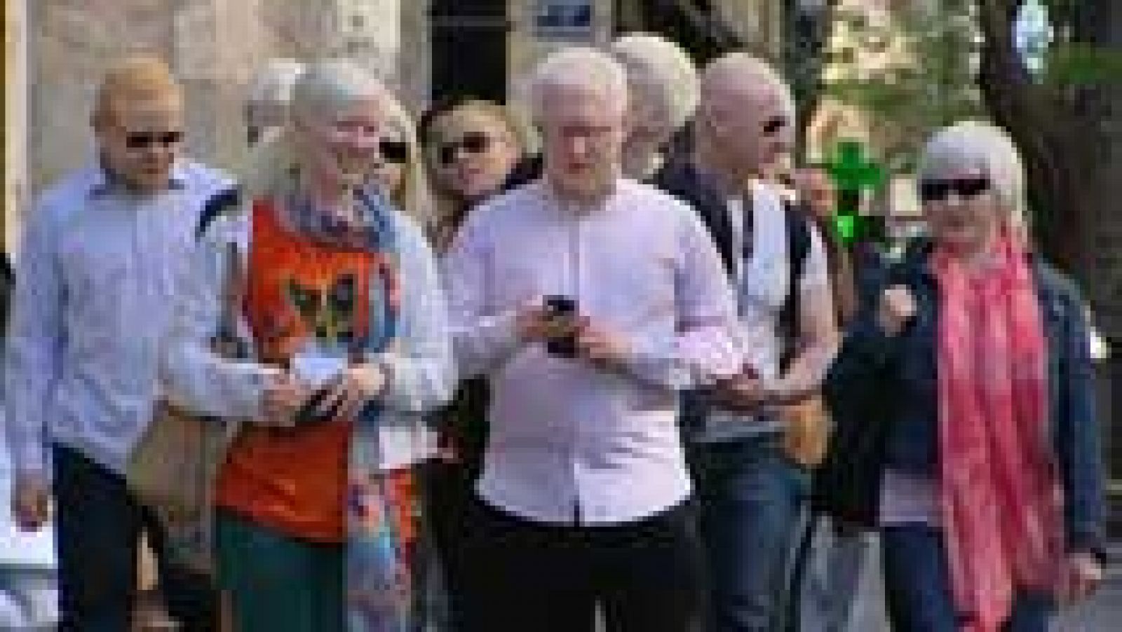 Telediario 1: Valencia se convierte en la capital europea del albinismo | RTVE Play