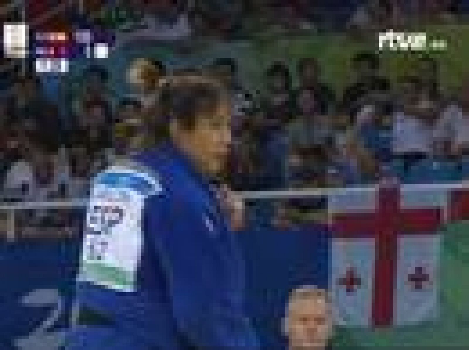 Ana Carrascosa, vigente campeona de Europa de la categoría, comenzó el día venciendo a la mongola  Bundmaa Munkhbaatar.