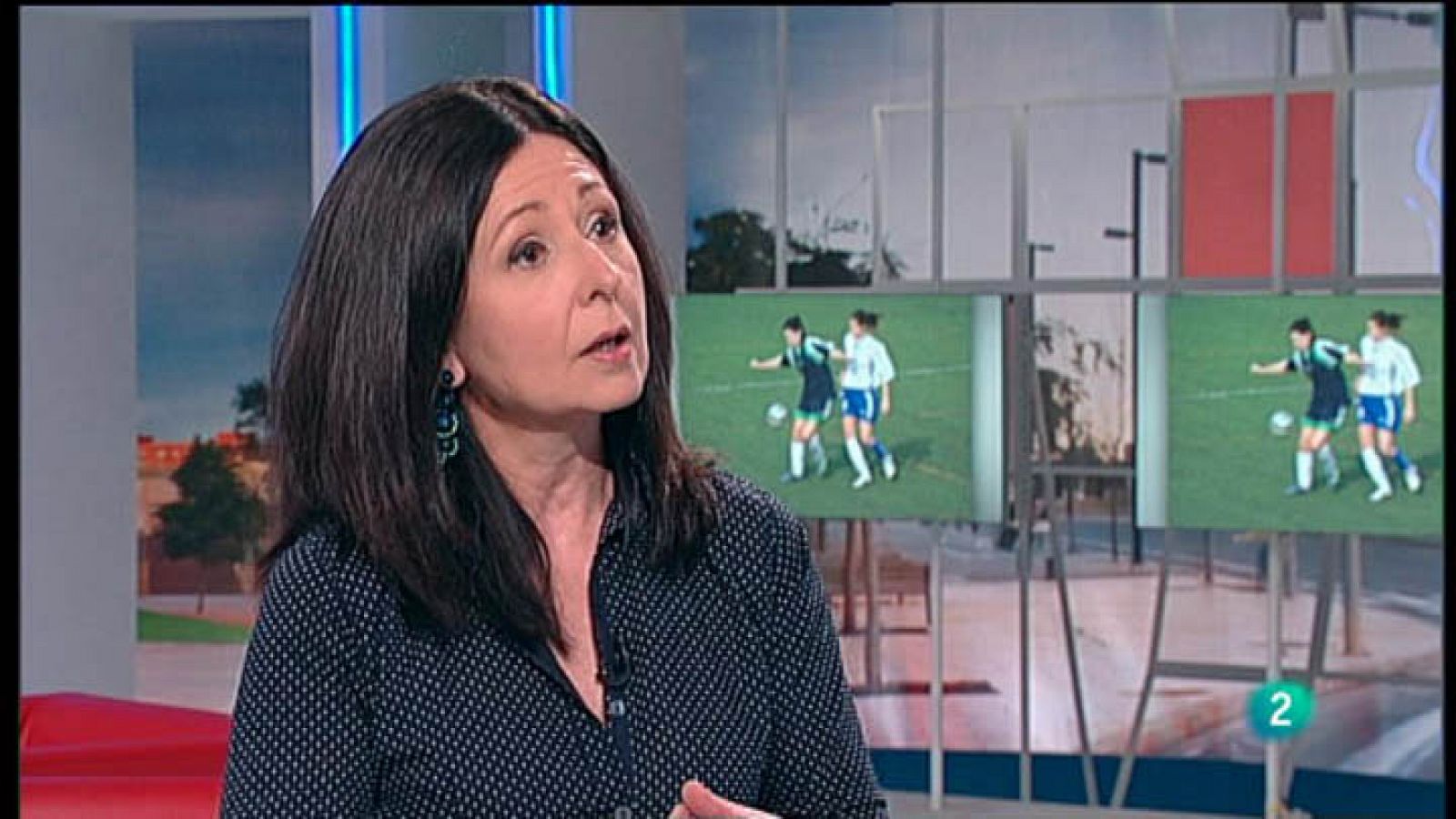 Para Todos La 2 - Comunicación no verbal - Vestir uniforme