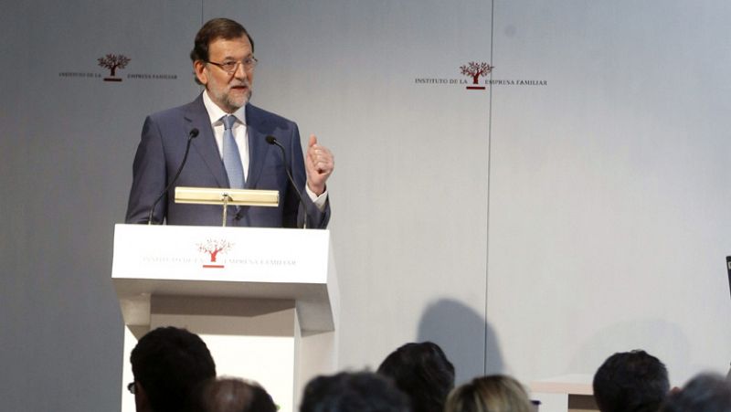 Rajoy avanza que la reforma fiscal se reflejará en la financiación autonómica