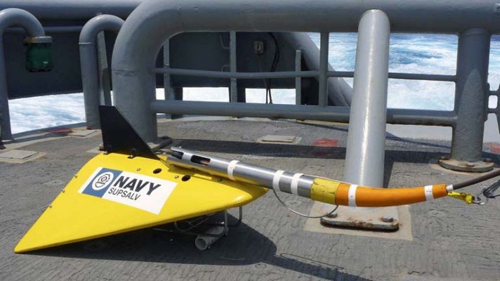 Telediario 1 - Detectan señales "compatibles" con el avión desaparecido