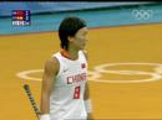  - China vence a España en hockey