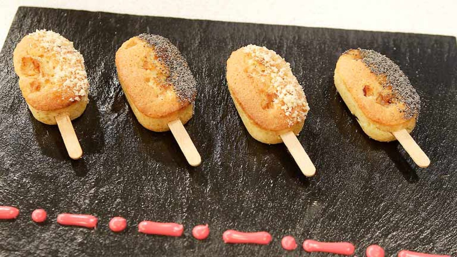 Plum-cake de manzana y canela