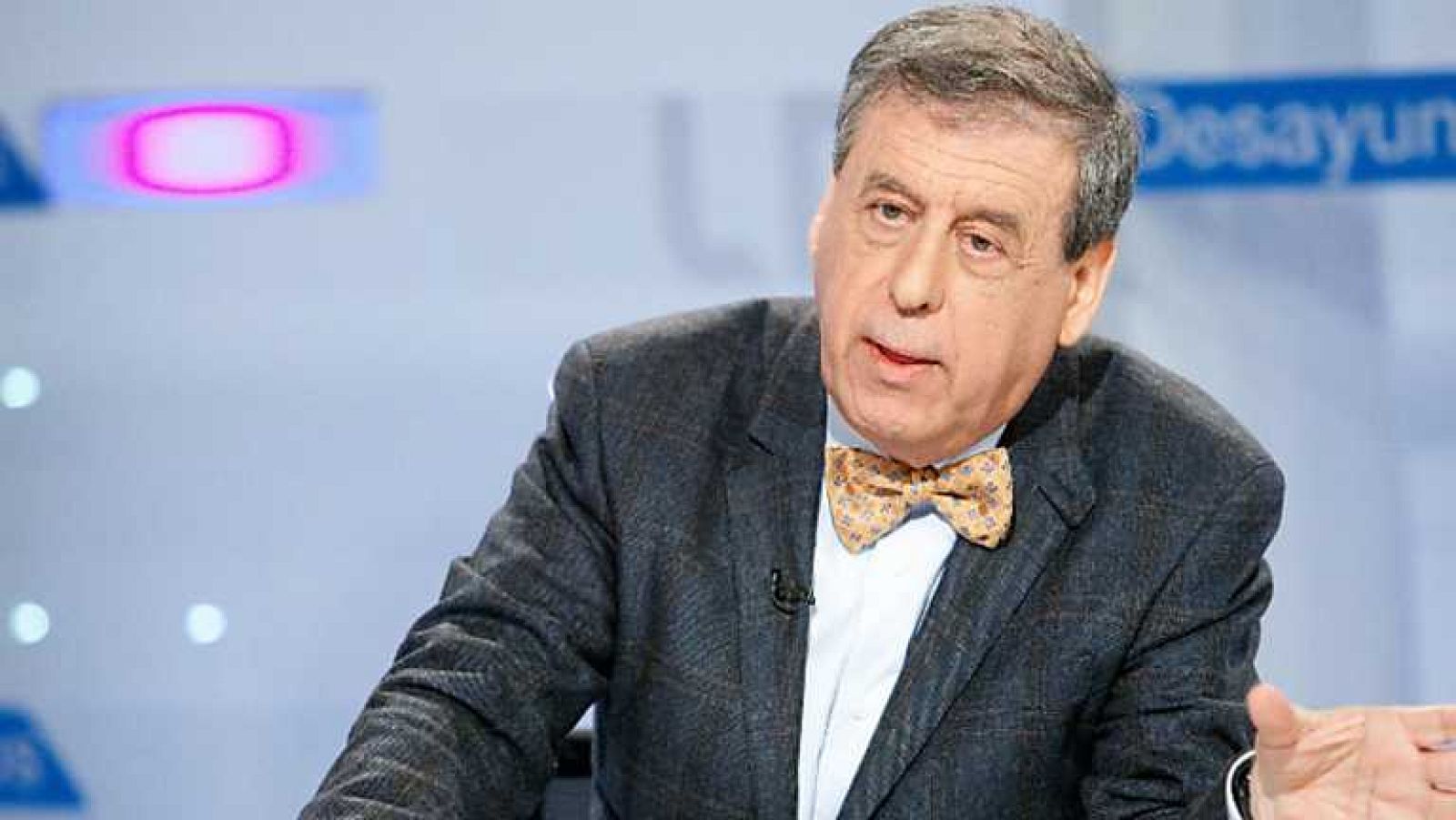 Los desayunos de TVE - Francisco Sosa Wagner, eurodiputado y cabeza de lista de UPyD a las elecciones europeas - Ver ahora