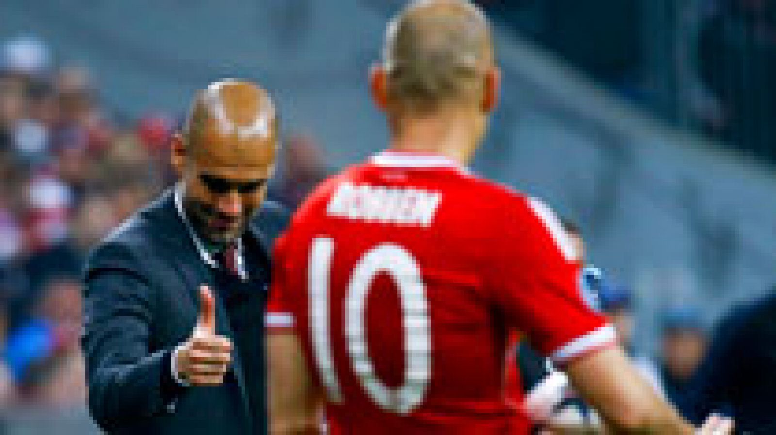 Telediario 1: El Bayern de Guardiola apea al United y se mete en semis (3-1) | RTVE Play