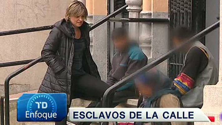 Telediario 1 - Las mafias que controlan la mendicidad se imponen con la ley del silencio