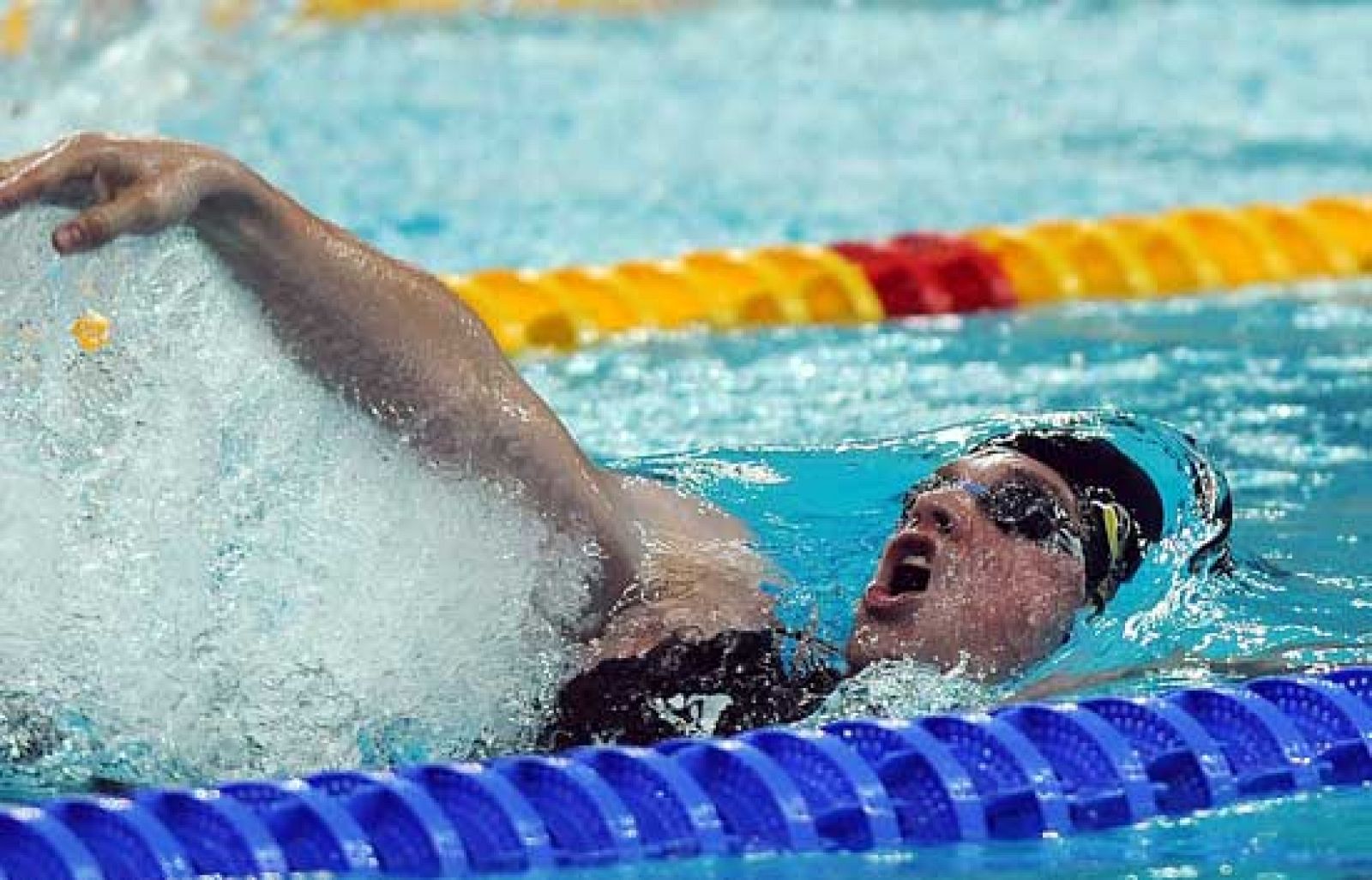 Wildeboer se clasifica para la final de 100 metros espalda | Ver