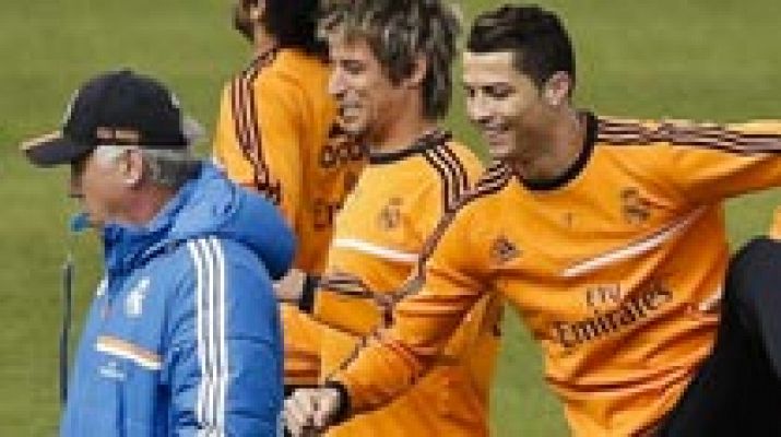 Telediario 1 - Ancelotti: "Si Cristiano no está al cien por cien no jugará la final de Copa"