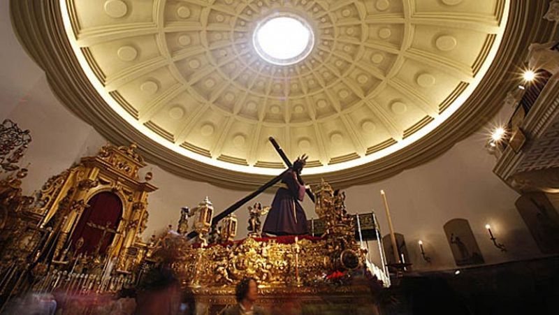 Oficios singulares y artesanos detrás de la Semana Santa de Sevilla