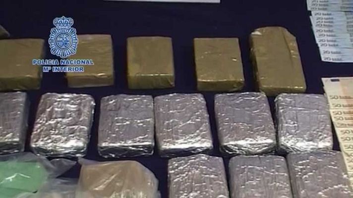 Telediario 1 - 26 detenidos en un golpe a una red de narcotraficantes