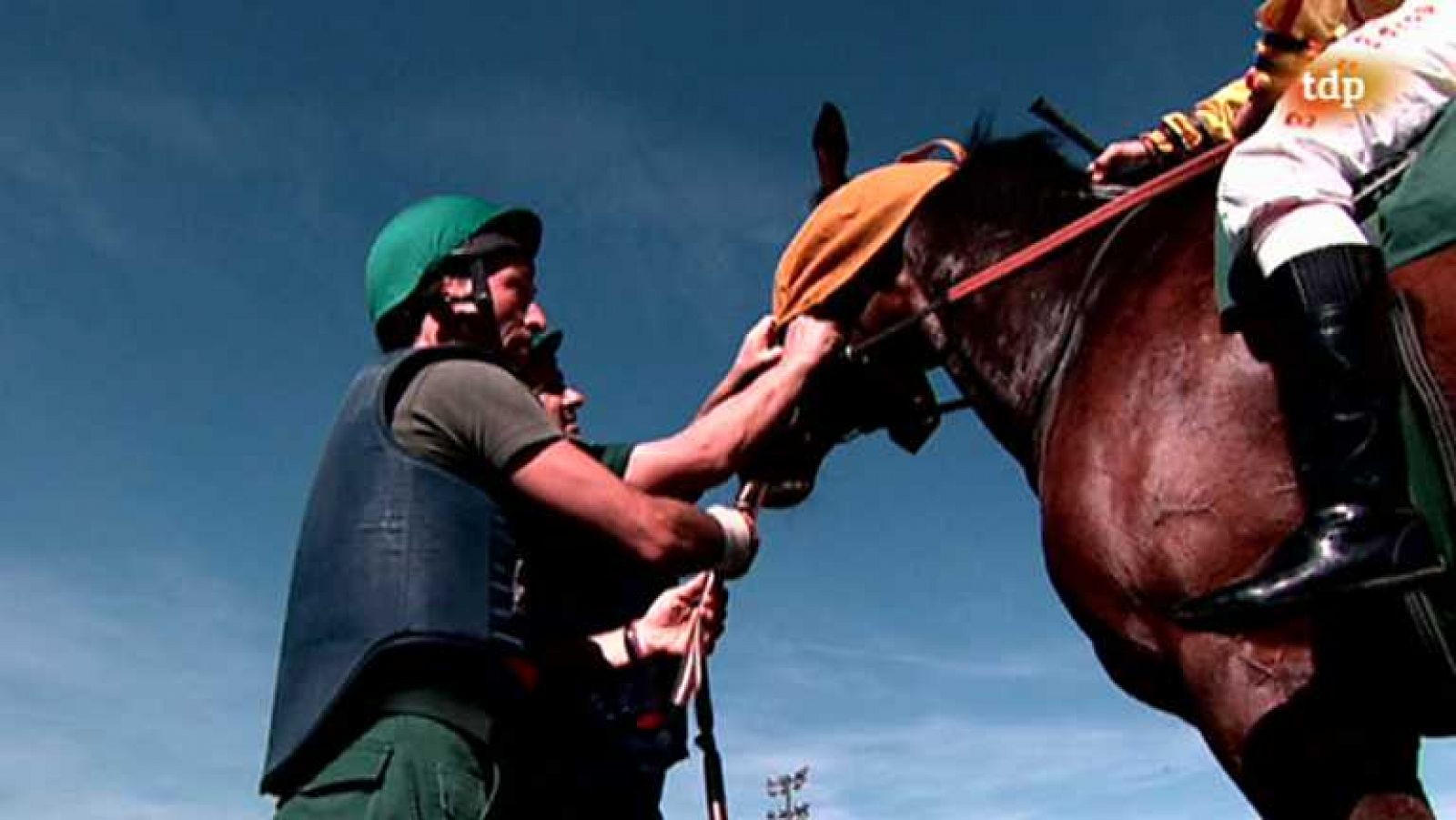 Turf - 13/04/14 - escuchar ahora