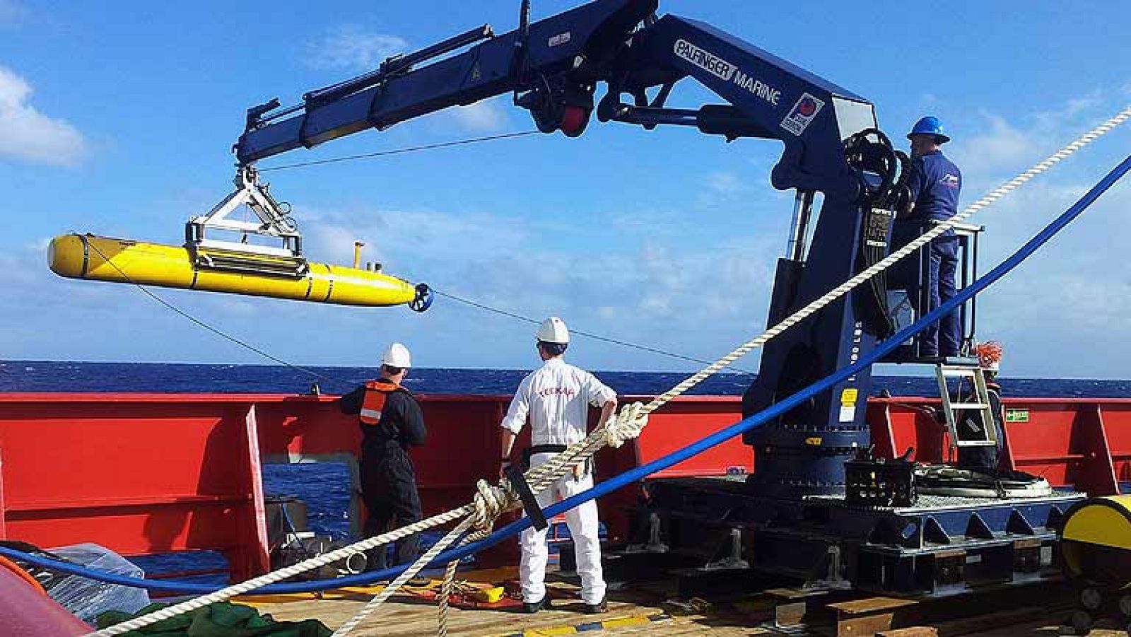Comienza la búsqueda bajo el agua del avión de Malasia desaparecido