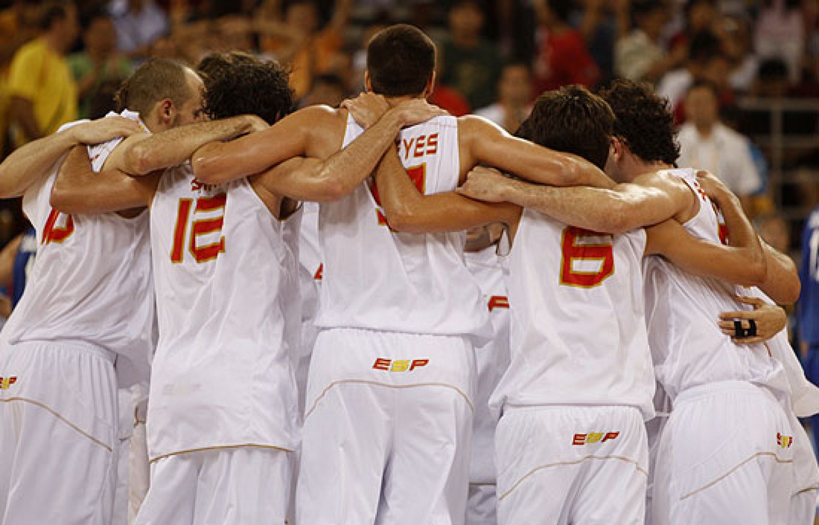 La selección de baloncesto se prepara para el partido contra China | Ver
