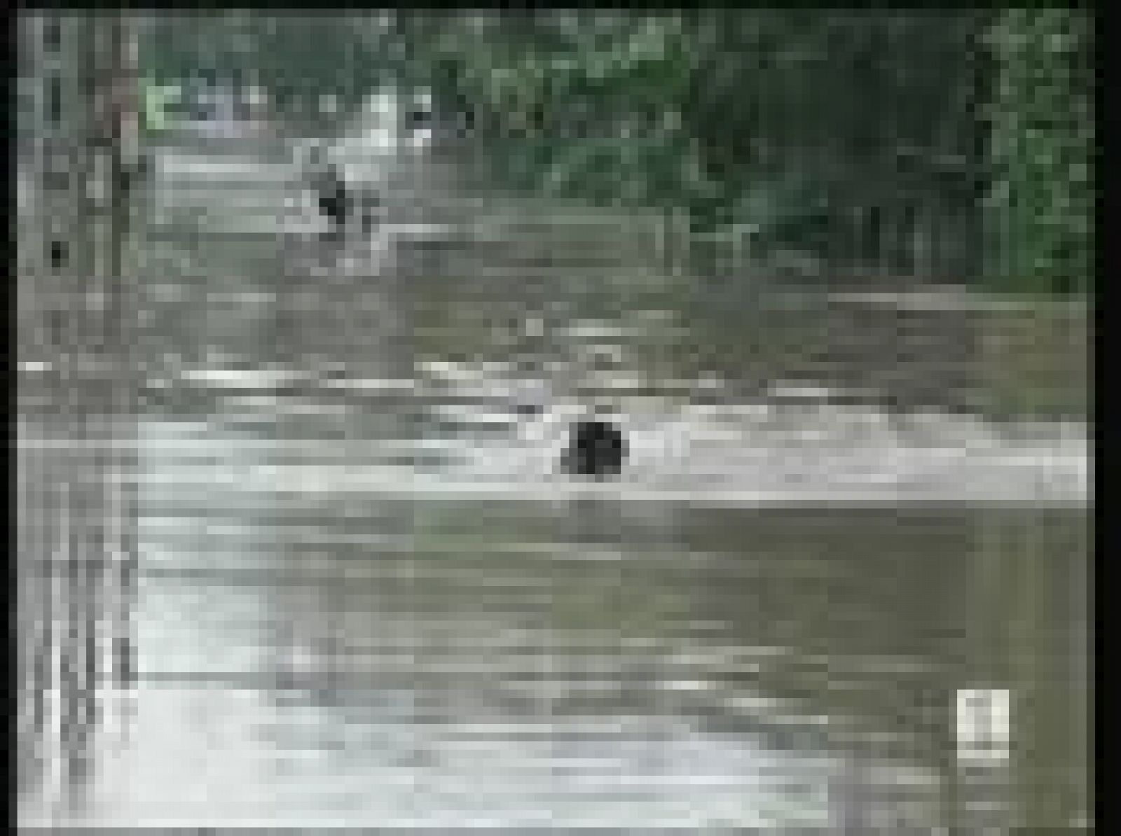 Más de un centenar de muertos en Vietnam e India por inundaciones | Ver
