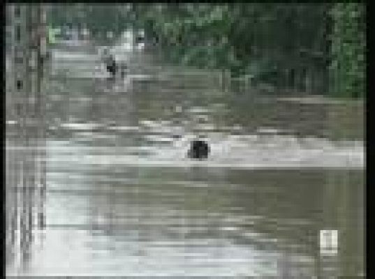 Inundaciones en India y Vietnam