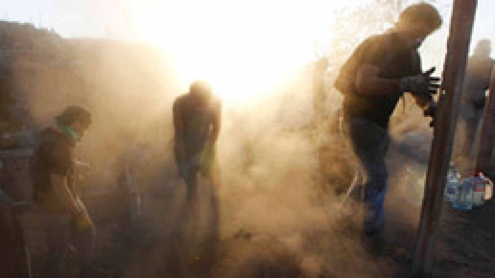 15 muertos y cerca de 11.000 damnificados en el incendio de la ciudad chilena de Valparaíso