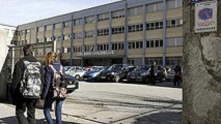 Telediario 1 - Juicio profesor colegio Valdeluz