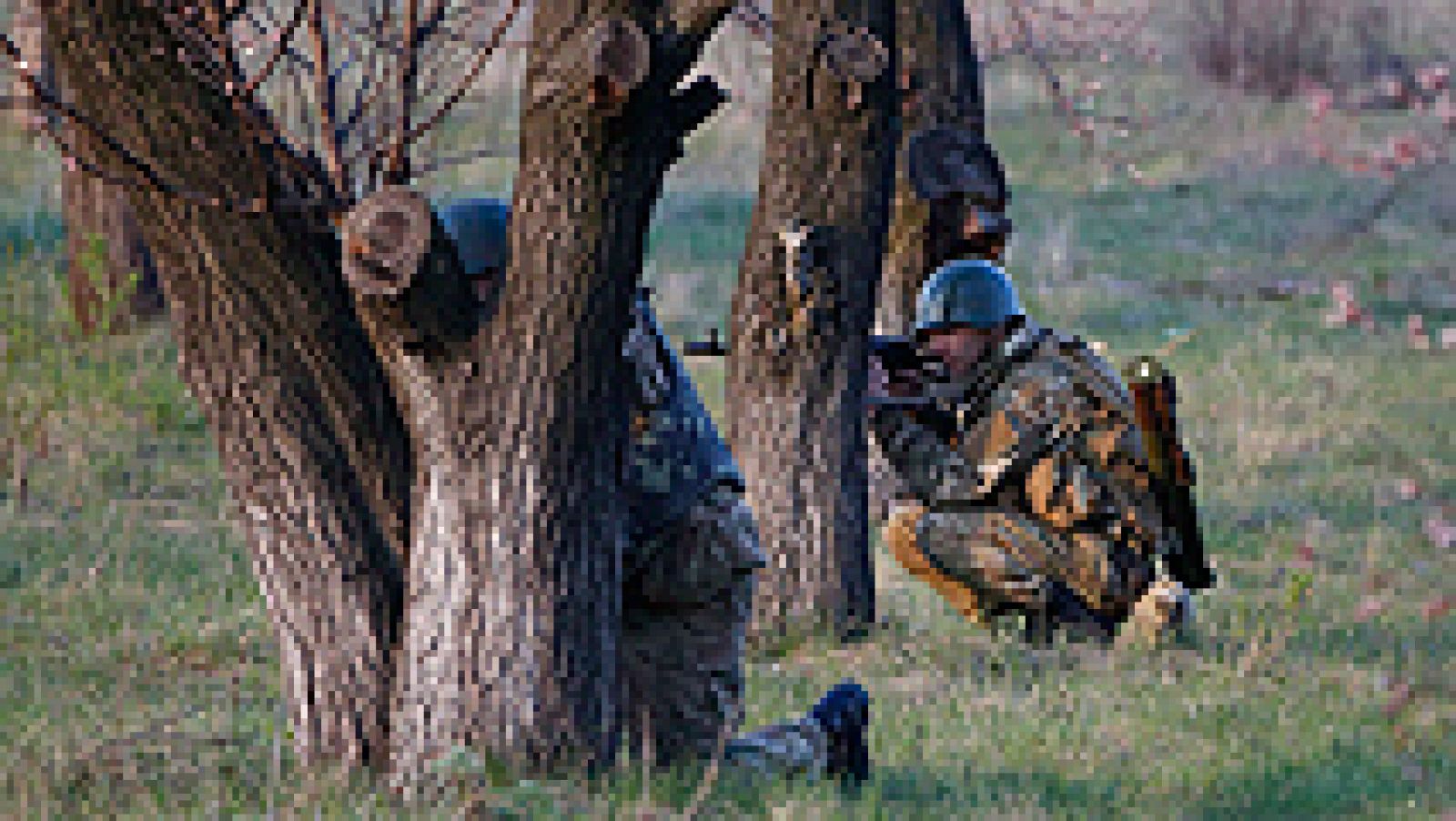 Telediario 1: El Ejército ucraniano entra en los focos prorrusos del este para detener la sublevación | RTVE Play