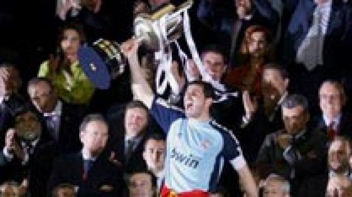 Telediario 1 - La final de Copa del desempate entre Barça y Madrid