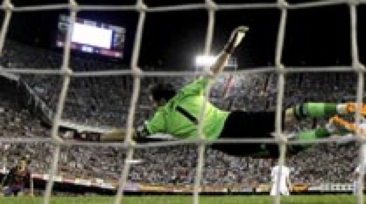 Copa del Rey - Neymar, al palo, no pudo forzar la prórroga