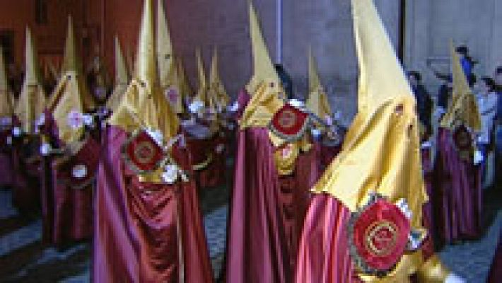 Procesiones de Norte a Sur