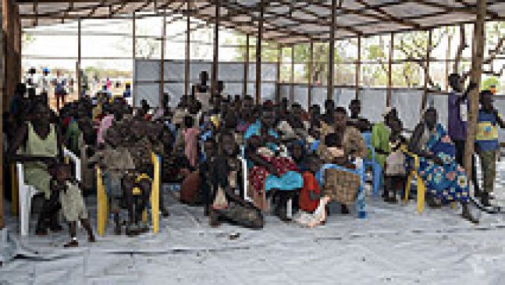 Telediario 1 - Mueren 20 personas en ataque contra campamento de la ONU en Sudán del Sur