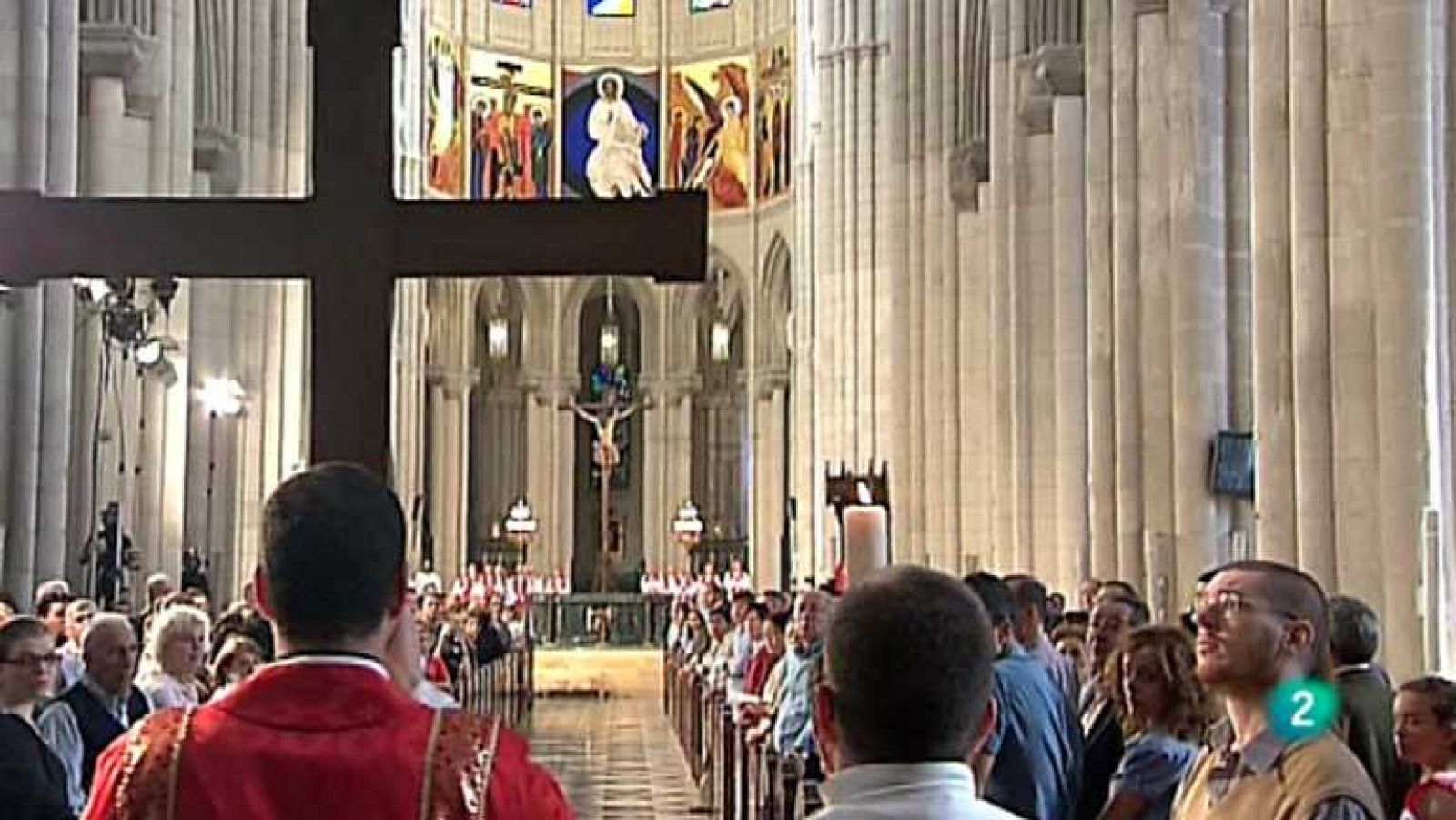Triduo Pascual y Santos Oficios - Viernes Santo - ver ahora