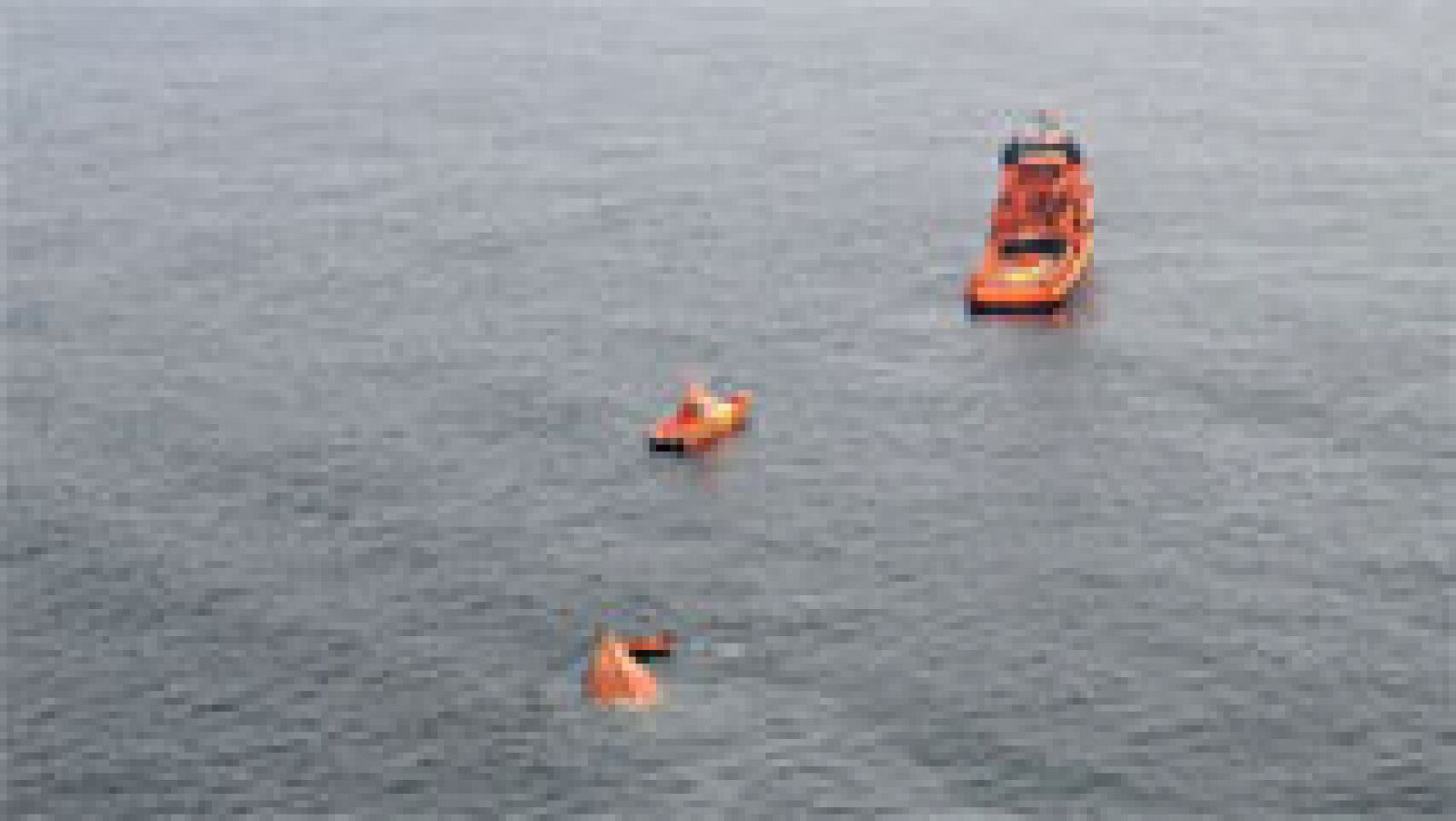 Los cuatro marineros heridos en el naufragio del Mar Nosso, en Asturias, dados de alta 