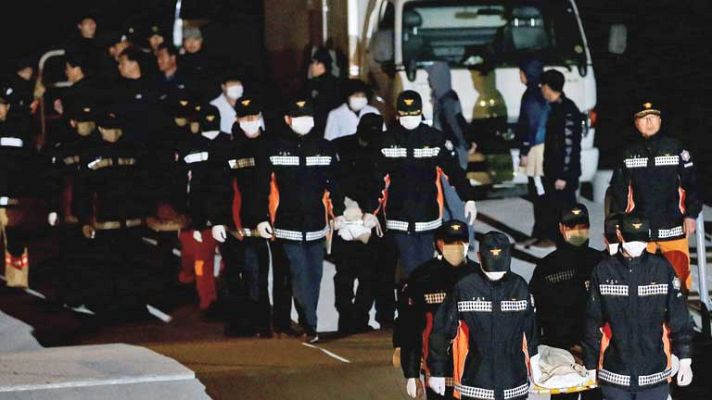 Telediario 1 - Telediario 2 en 4'- 19/04/14