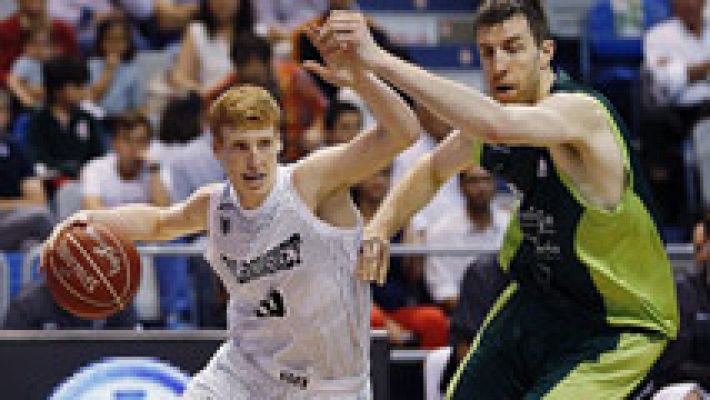 Telediario 1 - Unicaja se afianza en la cuarta plaza