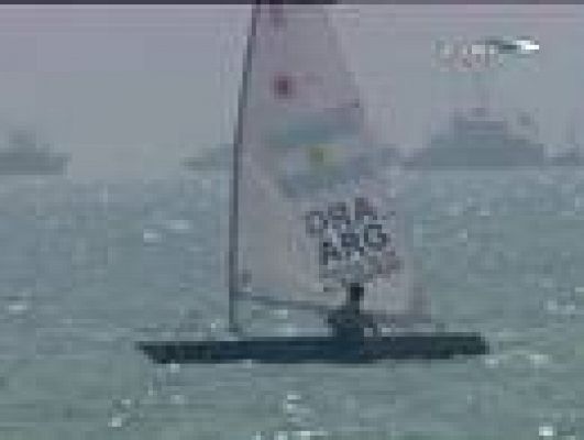 Vela clase Laser y Radial 1ª regata