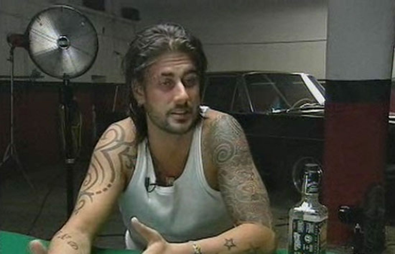 Melendi, nuevo trabajo y nuevo look | Ver