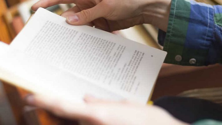 Página Dos - Especial Día del Libro