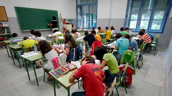 Telediario 1 - Novedades en el borrador de Eduación