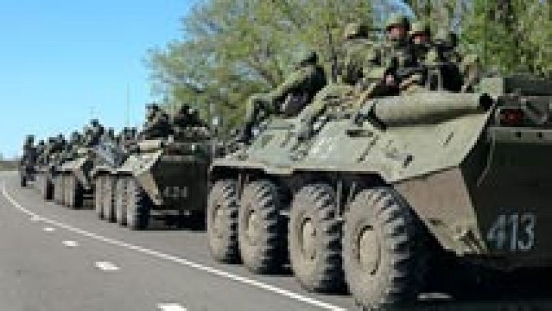 Ucrania asegura que Rusia sitúa tropas a menos de un kilómetro de la frontera común