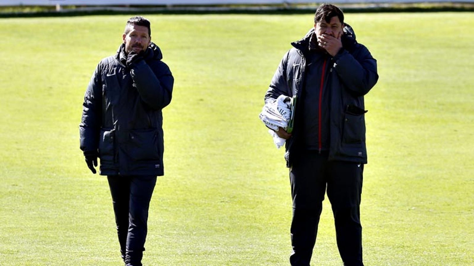 Tregua en la 'Champions' ante una jornada de liga que puede resultar decisiva, sobre todo para el líder, ya que el Atlético de Madrid podría encargar el título en caso de ganar en Valencia en el primero de sus dos compromisos seguidos fuera de su feu