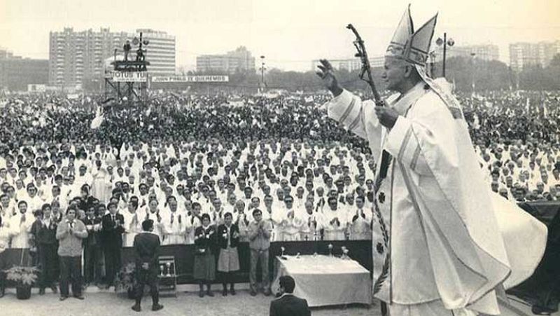 Recuerdo de los jóvenes españoles que disfrutaron de la visita de Juan Pablo II