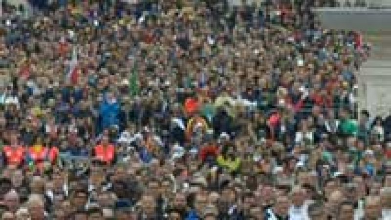 También desde España se ha seguido de manera masiva la ceremonia de canonización 