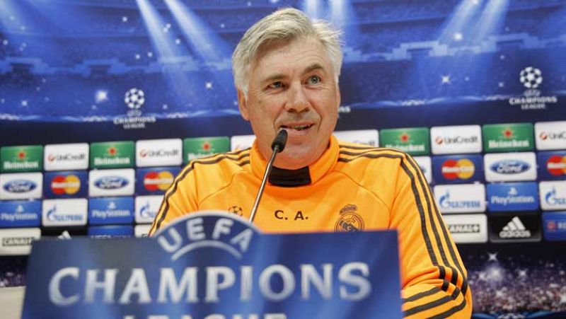 El entrenador del Real Madrid, Carlo Ancelotti, ha respondido a las declaraciones del técnico del Bayern, Pep Guardiola, asegurando que: ¿No somos tan tontos para pensar que hemos ganado¿. Guardiola ironizó diciendo que había leído en diferentes medi